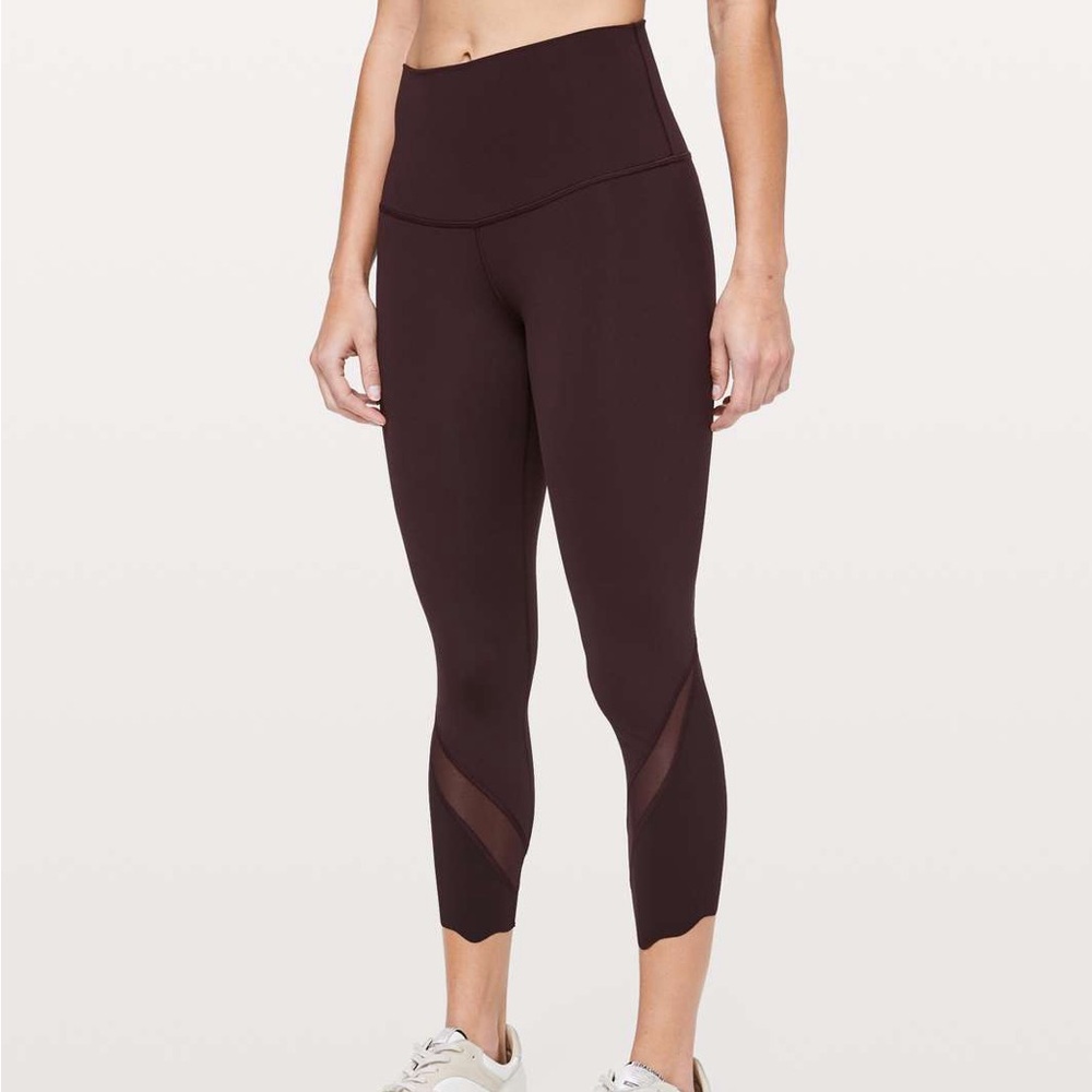 Lululemon Wunder Under Crop II *Roll Down Scallop Full-On Luxtreme 24
